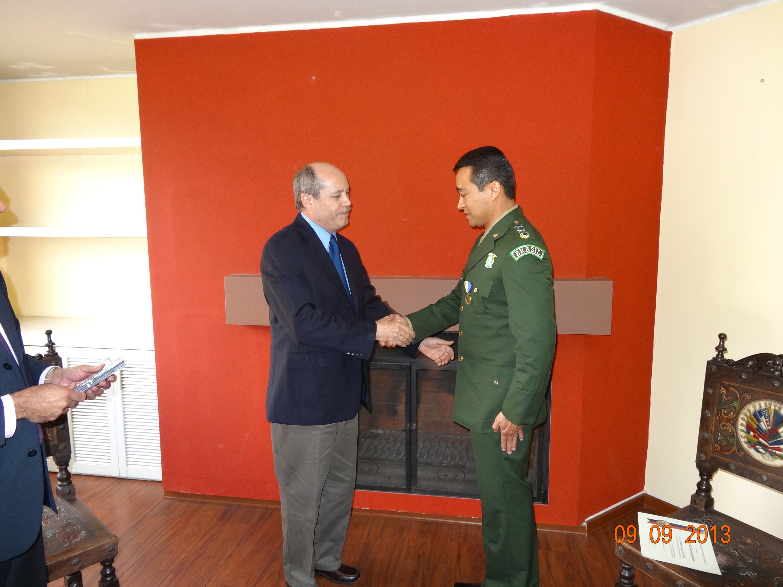 Visita oficial del Representante de la JID de Brasil Contralmirante Alexander Araujo Mota realizado el 30 de abril del 2013.(30 de abril de 2013)